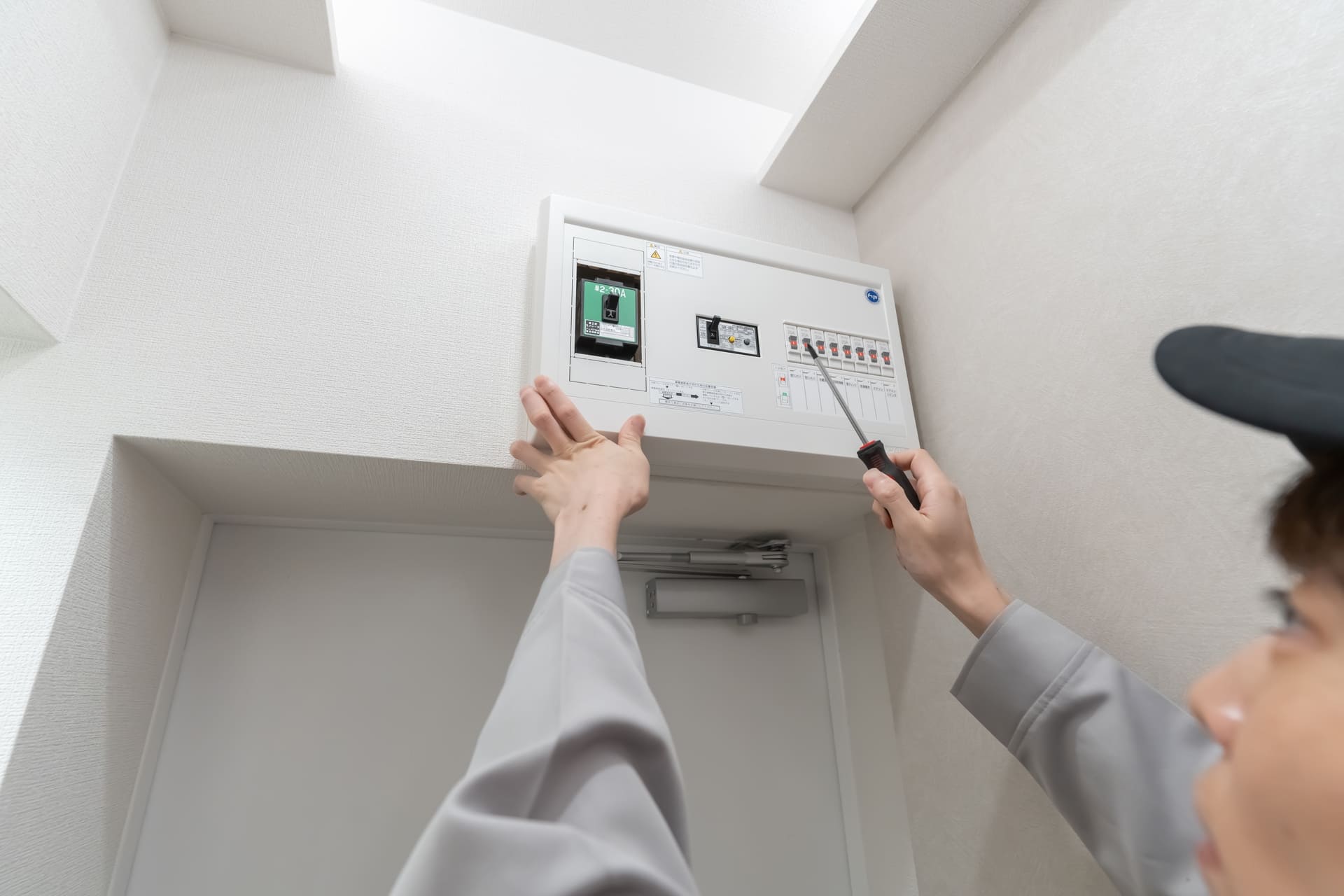 漏電のトラブル | 新潟県長岡市の電気工事ならコニデン